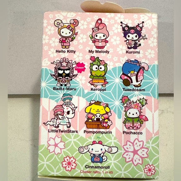 Hello Kitty Tokidoki Hello Kitty and Friends Series 3 Cherry Blossom NWT NIB HTF - Picture 2 of 4